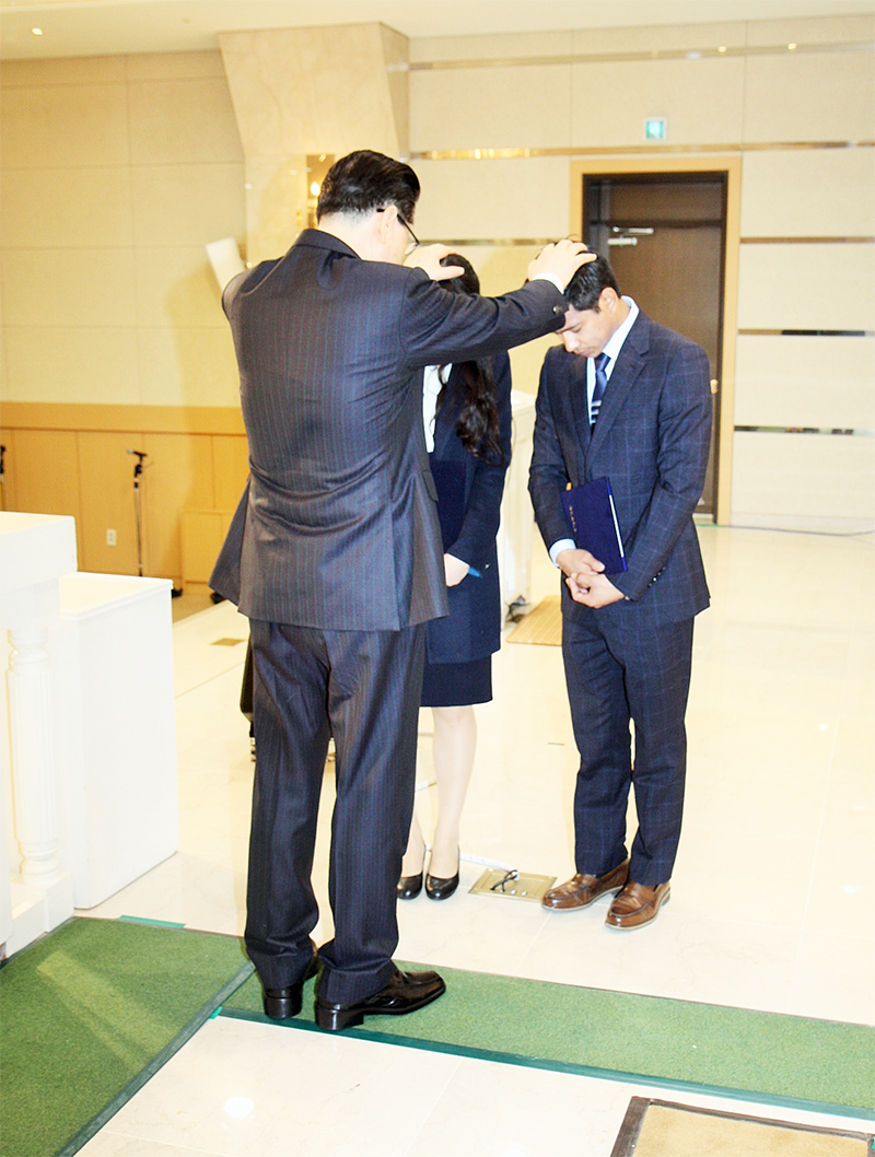 190310-d-1.jpg